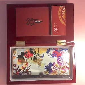 100% Silk Yun Brocade Clutch Wallet with gif wood box & handbook